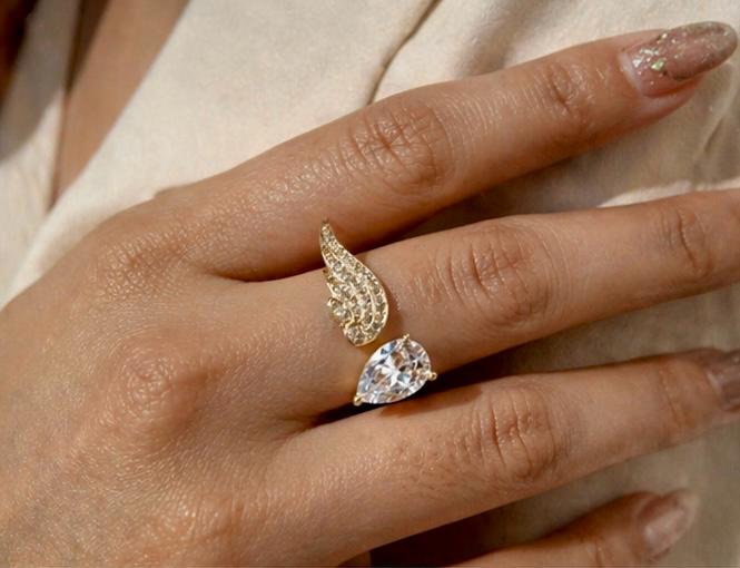 Seraphina Wing Pear Ring