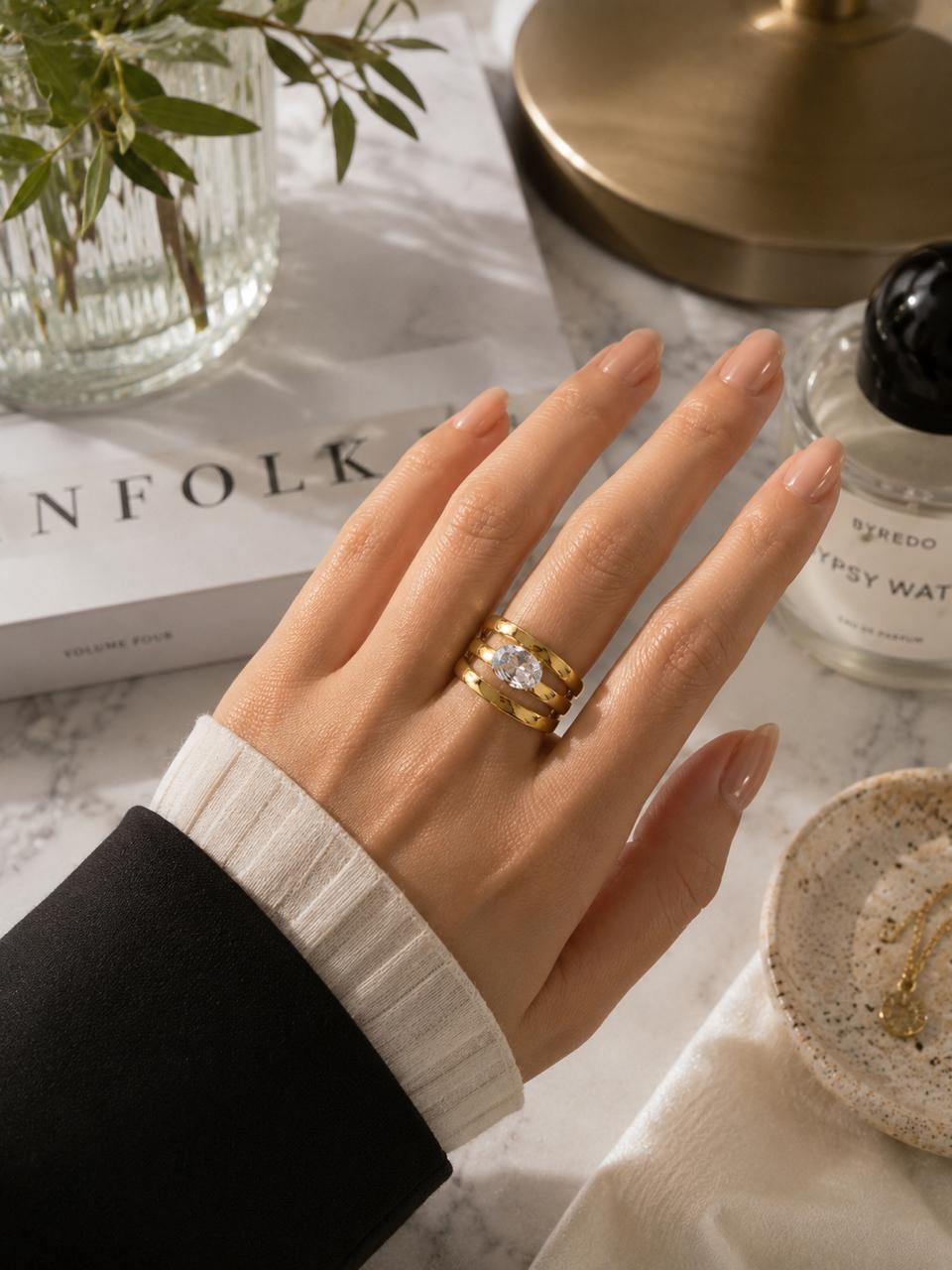 Valora Trio Ring