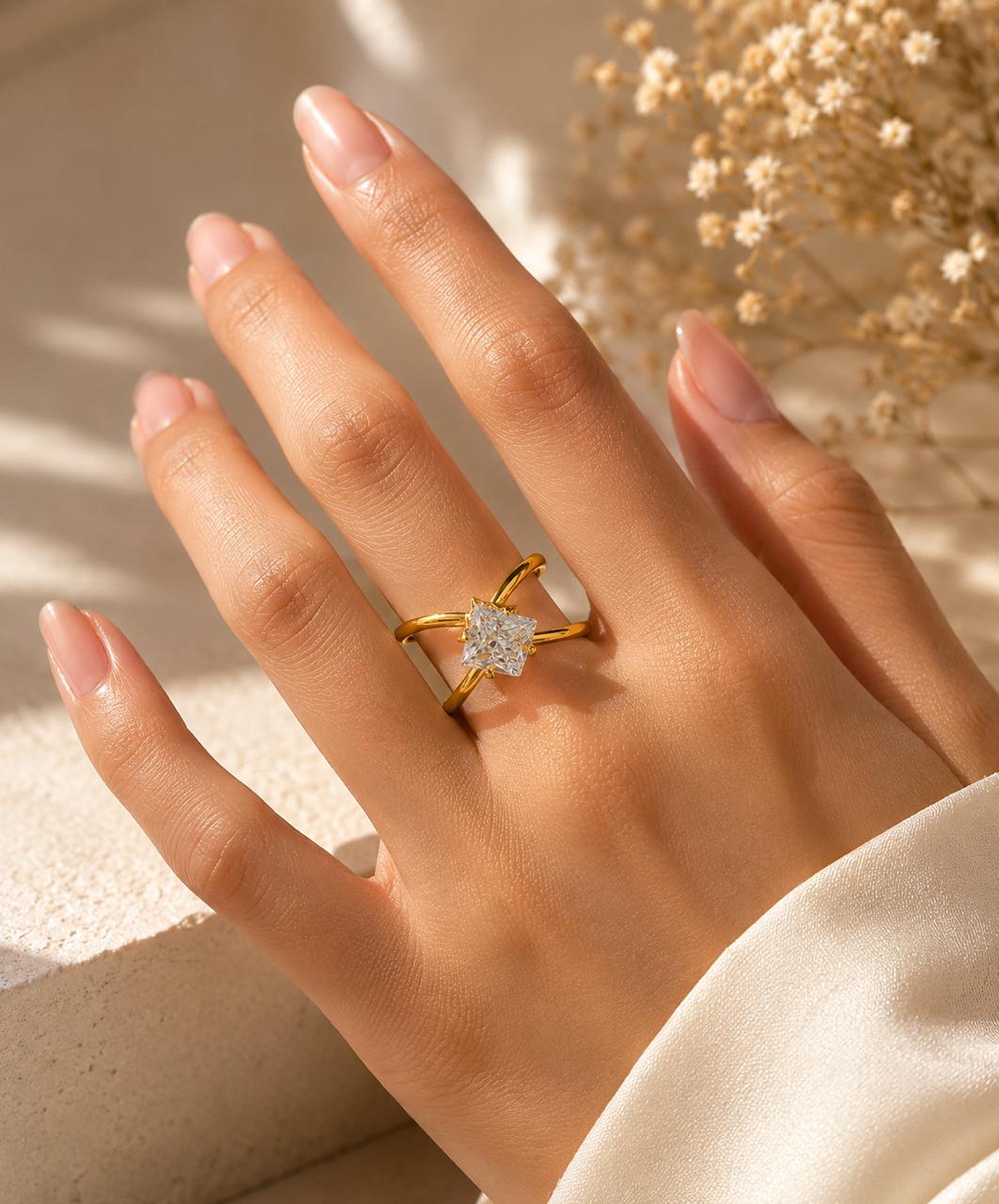 Celeste Criss-Cross Ring