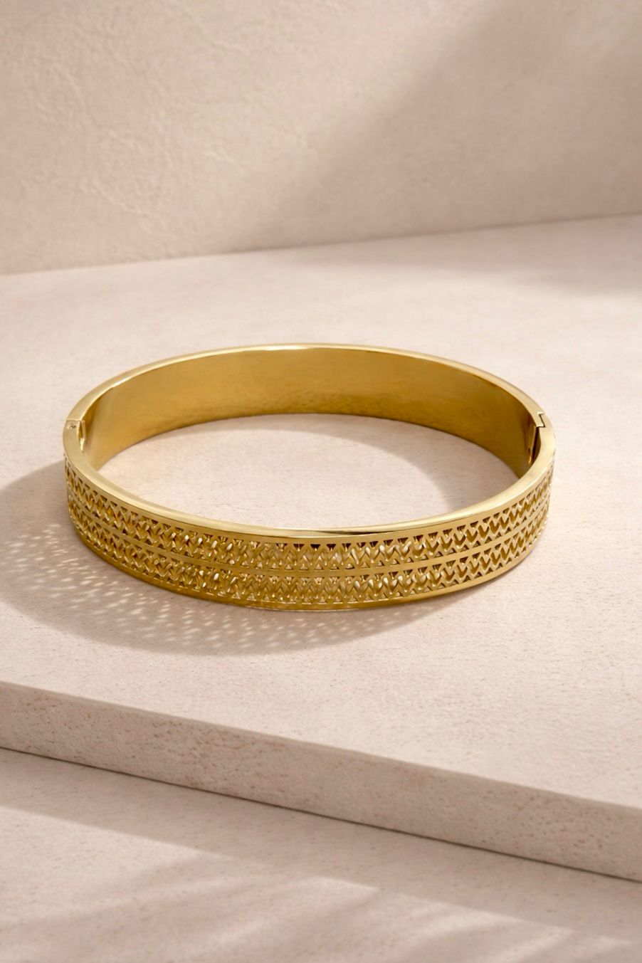 Heritage Texture Bangle