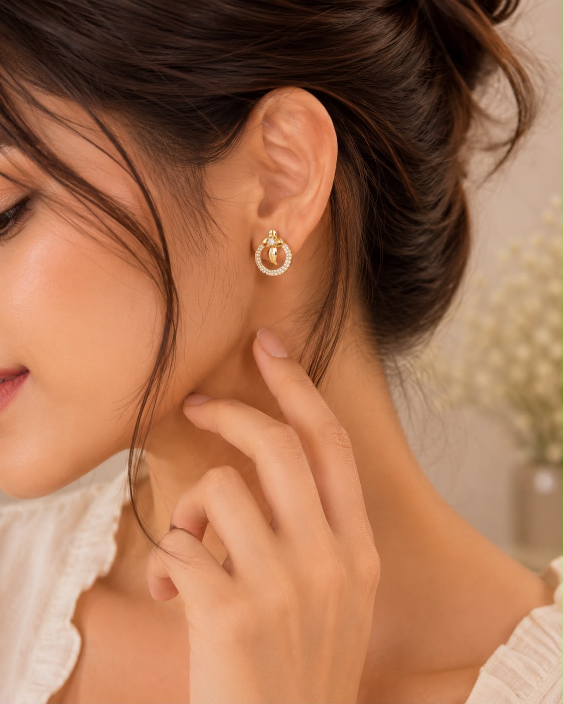 Flora Halo Luxe Studs