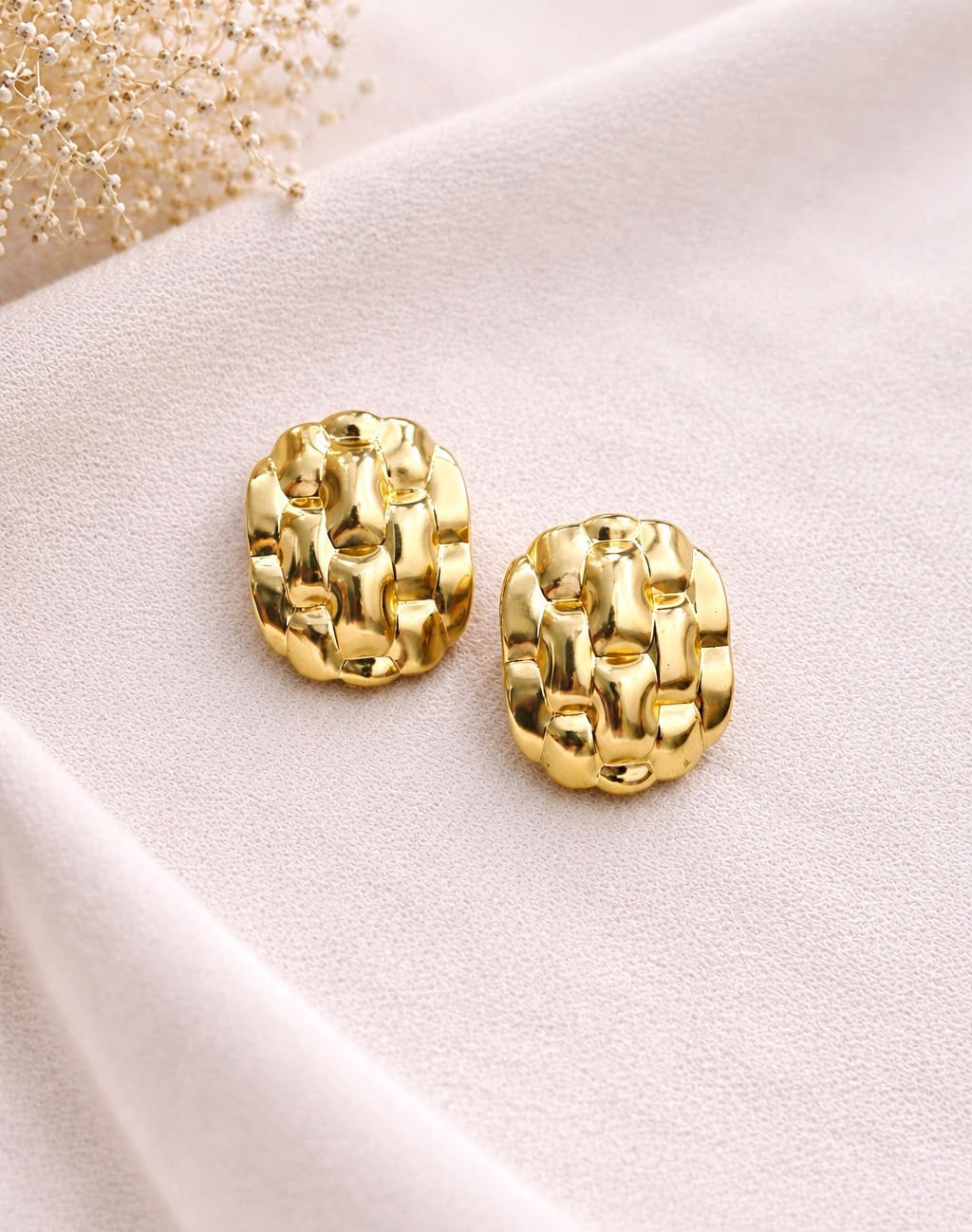 Gilded Texture Studs