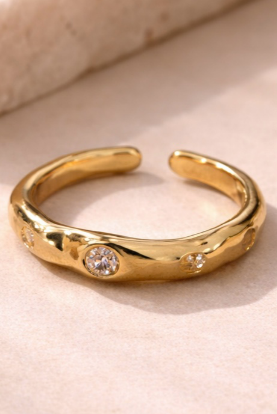 Dotted Glow Open Ring