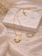 Luna Halo Pearl Pendant Necklace