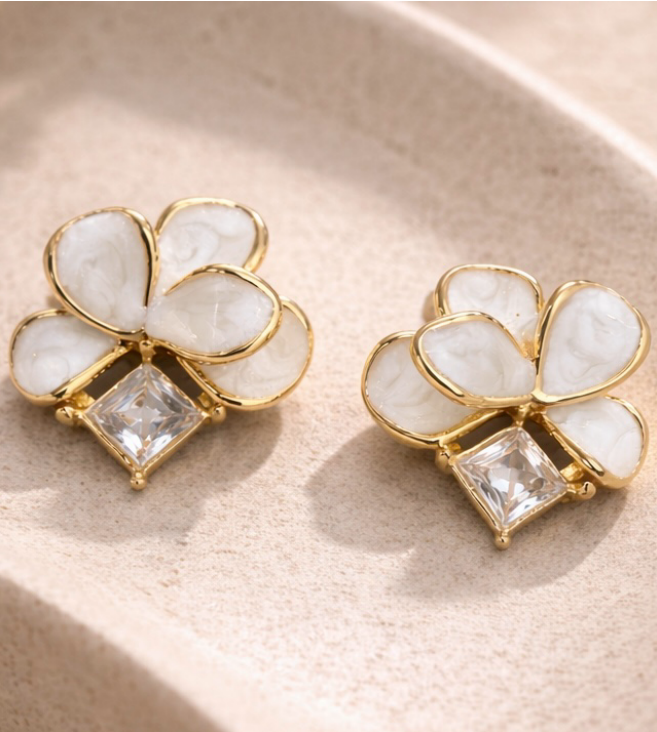 Ivory Petal Crystal Stud