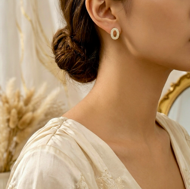 Oval Luxe Spark Studs