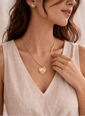 Pearl Sculpt Pendant Necklace